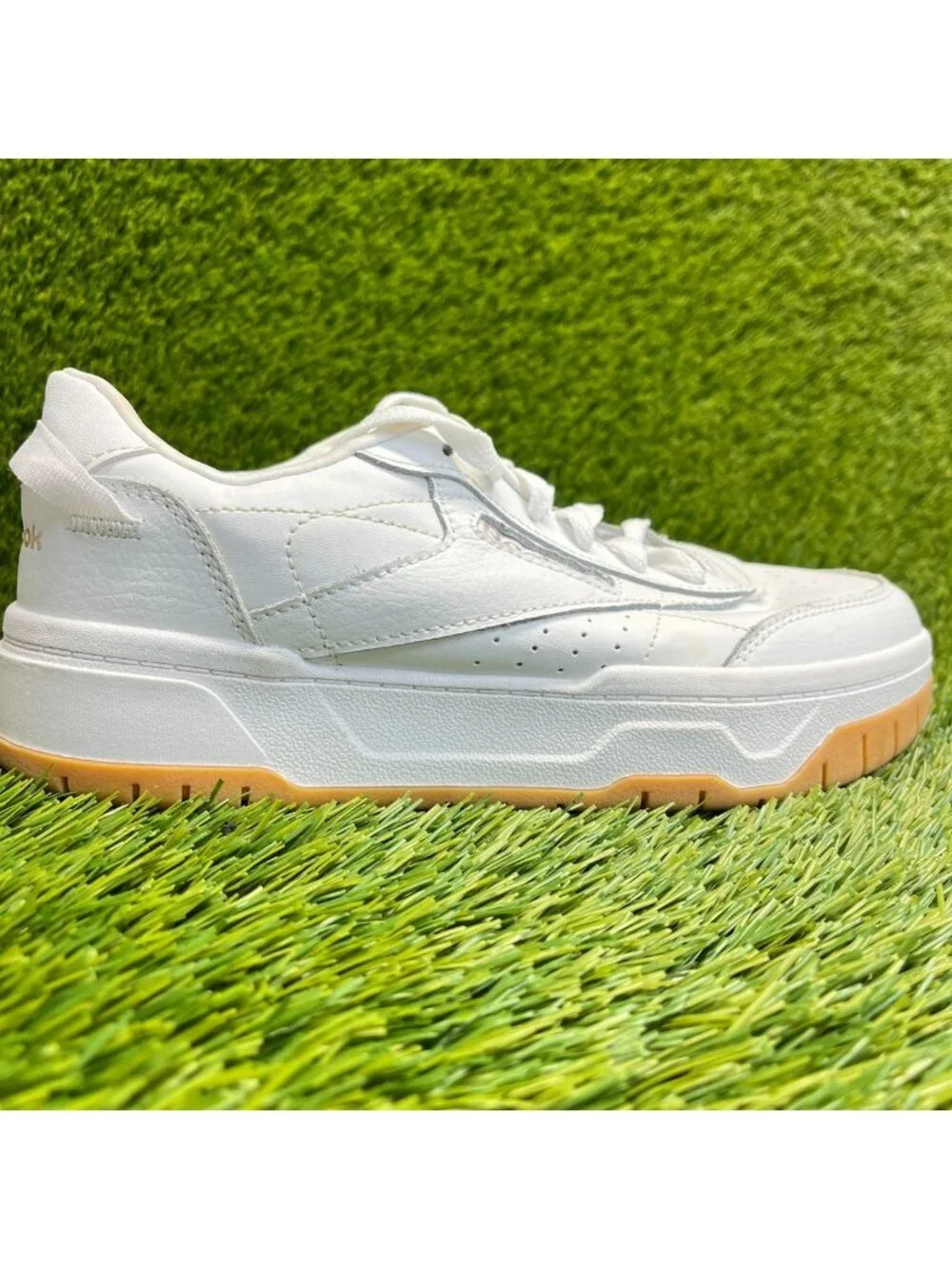 Reebok Club C Double Geo Womens Size 7 White Athletic Lifestyle Shoes Sneakers